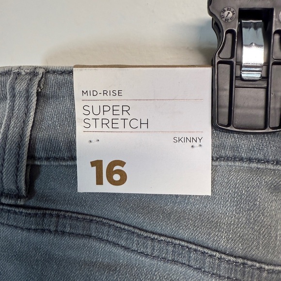 Lane Bryant super stretch mid rise skinny size 16 - Picture 3 of 5